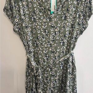 Elegant Floral V-Neck Maternity Blouse in Olive